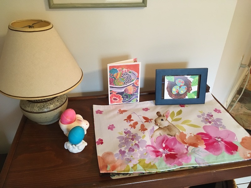 Easter_April2020 Easter decorations on a small table